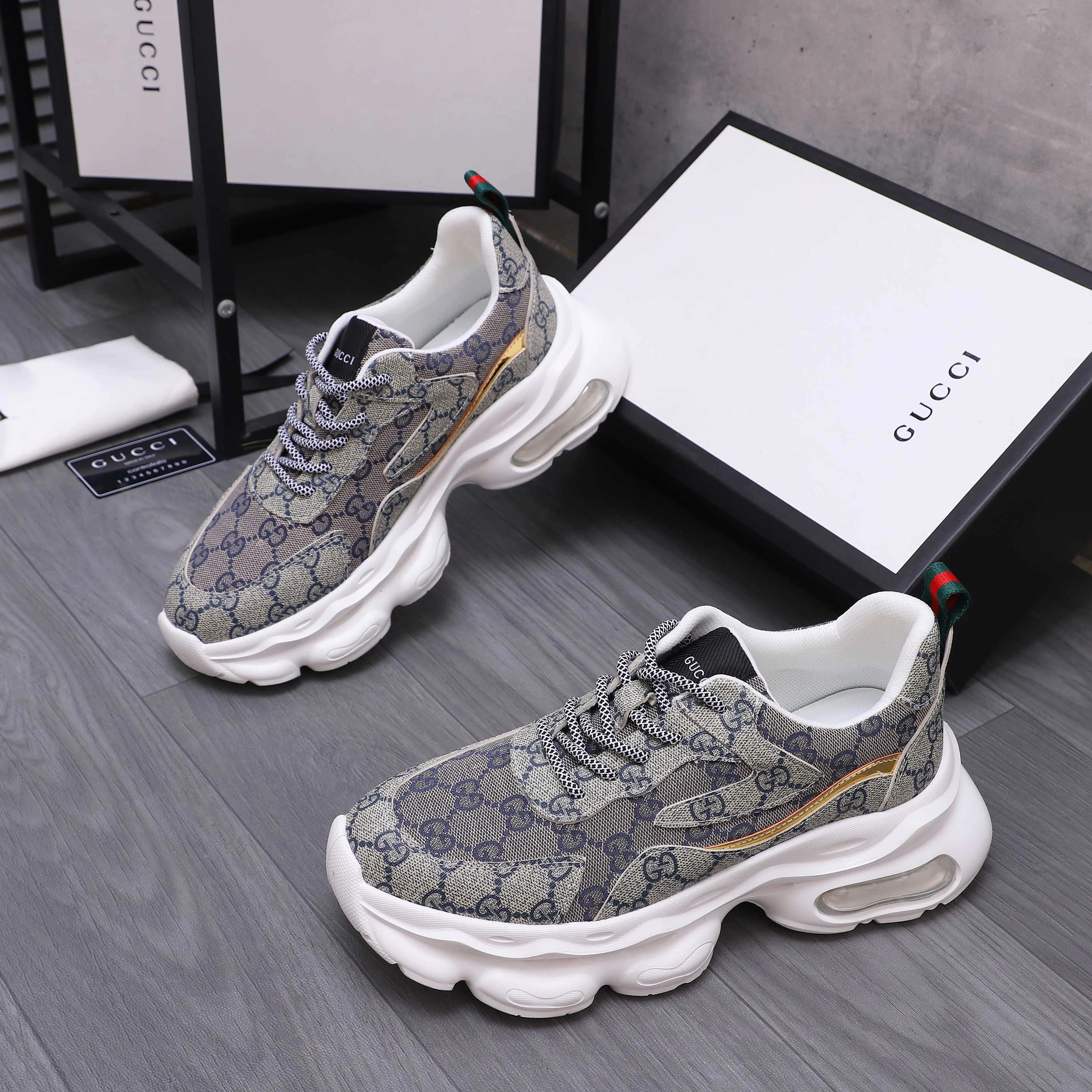 Men's shoes 💰p460 Product trademark: GUCCI "Gucci" casual lace-up men's shoes Regular size: 38-44 Product materials: Selected classic printed cowhide stitching woven upper Breathable mesh lining Cowhide insole Rubber outsole